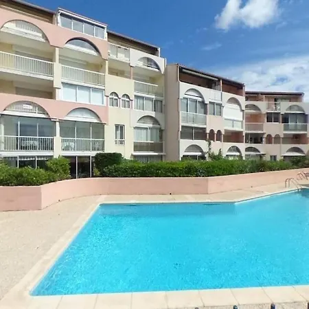 T2 - Les Pieds Dans Le Sables En Toutes Saisons 5 Couchages - Climatisation - Parking Privee - Piscine - Situation Optimum Et Rare - Amoureva - Richelieu- Cap D'agde *