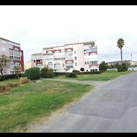 T2 - Les Pieds Dans Le Sables En Toutes Saisons 5 Couchages - Climatisation - Parking Privee - Piscine - Situation Optimum Et Rare - Amoureva - Richelieu- Cap D'agde Apartamento *