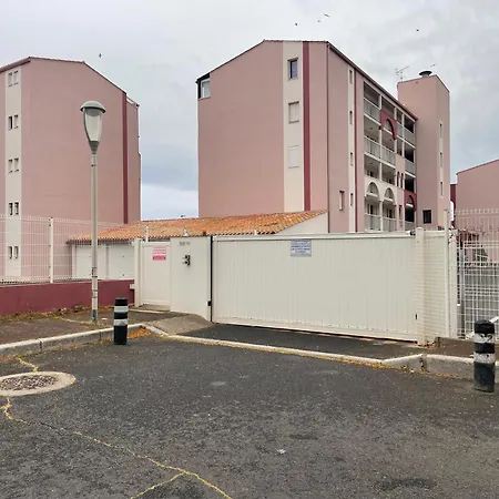 Apartamento T2 - Les Pieds Dans Le Sables En Toutes Saisons 5 Couchages - Climatisation - Parking Privee - Piscine - Situation Optimum Et Rare - Amoureva - Richelieu- Cap D'agde *