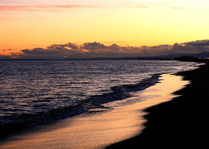 T2 - Les Pieds Dans Le Sables En Toutes Saisons 5 Couchages - Climatisation - Parking Privee - Piscine - Situation Optimum Et Rare - Amoureva - Richelieu- Cap D'agde Διαμέρισμα *