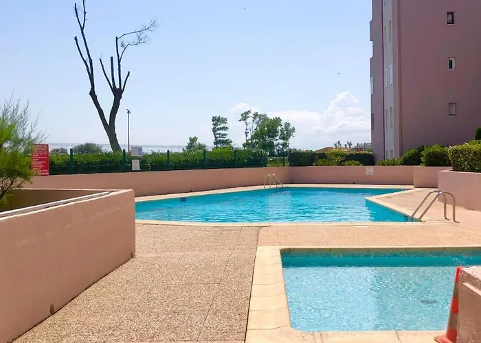 Διαμέρισμα T2 - Les Pieds Dans Le Sables En Toutes Saisons 5 Couchages - Climatisation - Parking Privee - Piscine - Situation Optimum Et Rare - Amoureva - Richelieu- Cap D'agde Agde