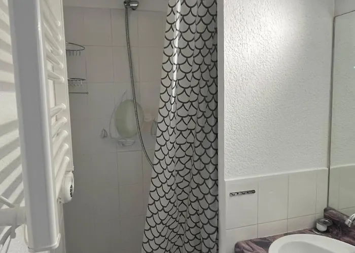 Διαμέρισμα T2 - Les Pieds Dans Le Sables En Toutes Saisons 5 Couchages - Climatisation - Parking Privee - Piscine - Situation Optimum Et Rare - Amoureva - Richelieu- Cap D'agde